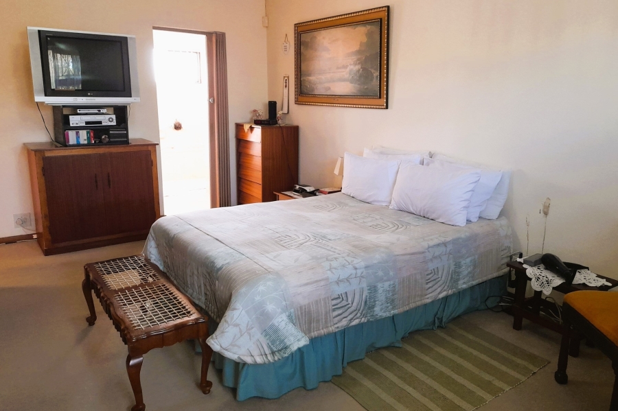 4 Bedroom Property for Sale in Walmer Downs Eastern Cape